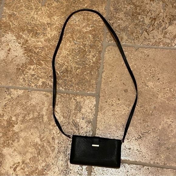 KATE SPADE Black Wallet Personalized ‘K’ Crossbody 3 1/4” x 6 1/4” - Picture 5 of 9